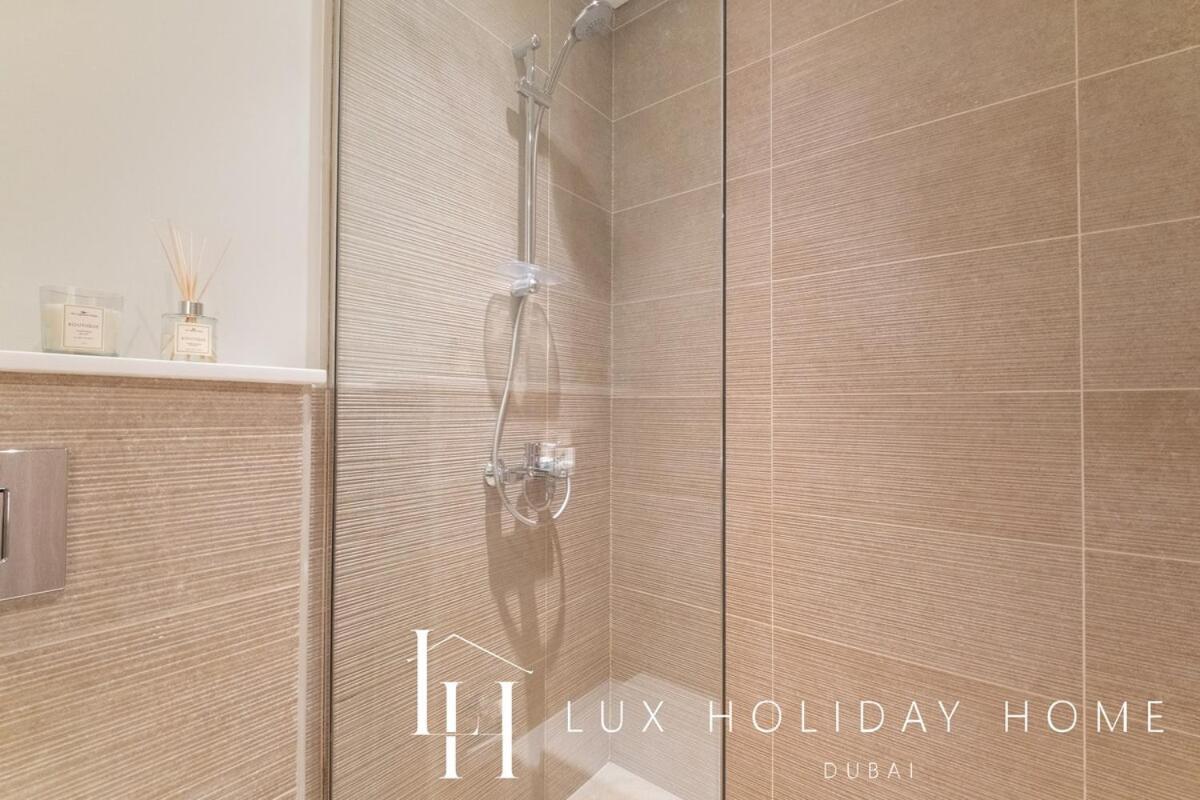 Lux Hills Sway Apartment Dubai